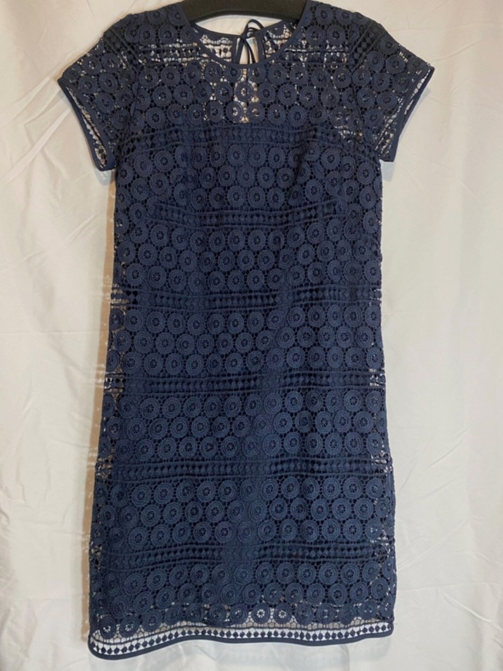 Loft Outlet - Women’s Navy Lace Overlay Short Sleeve Dress (Back-Tie Detail) -6P